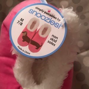 Dachshund slippers new with tags size M (7-8)